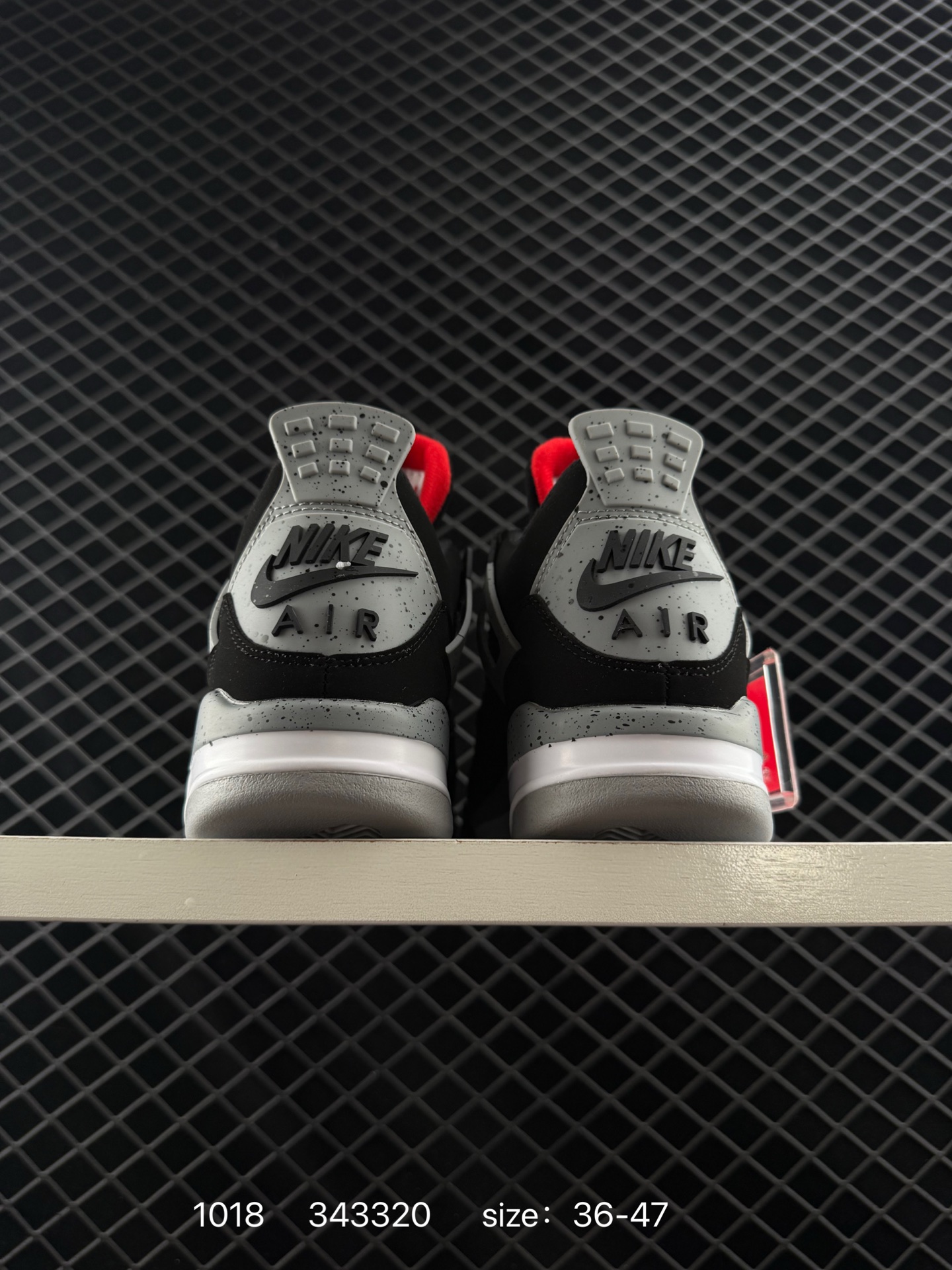 Air Jordan 4 Retro 